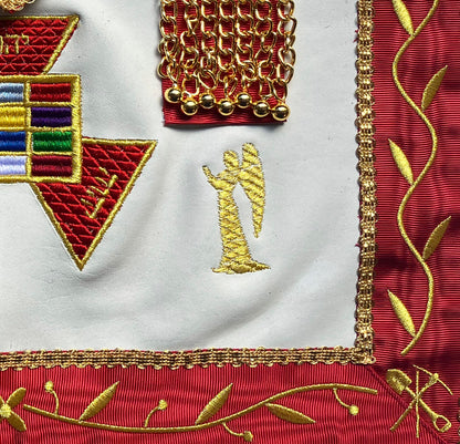 Mandil Past Sumo Sacerdote